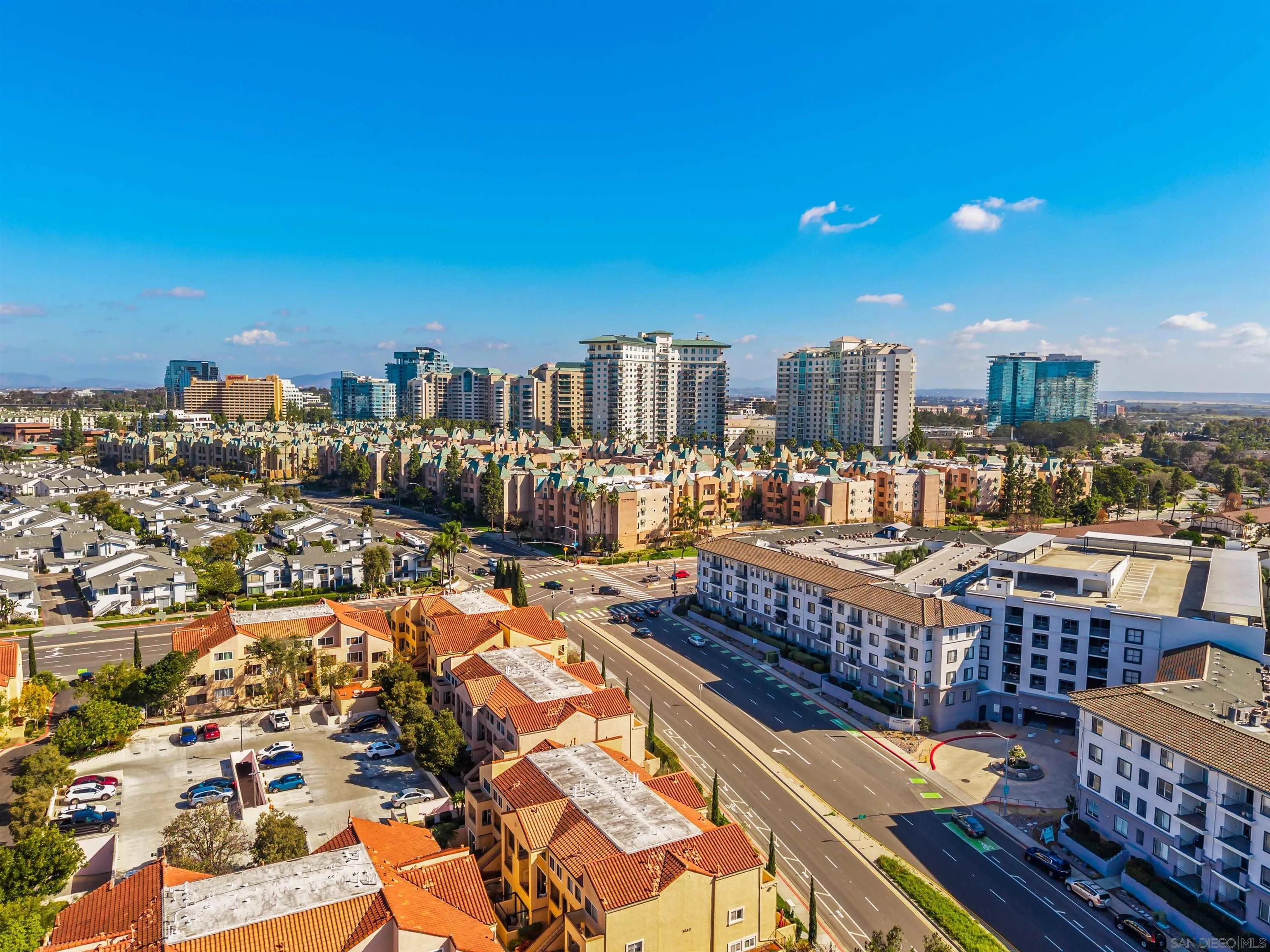 8324 Regents Road, Unit 1B San Diego, CA 92122 - Photo 14 of 15