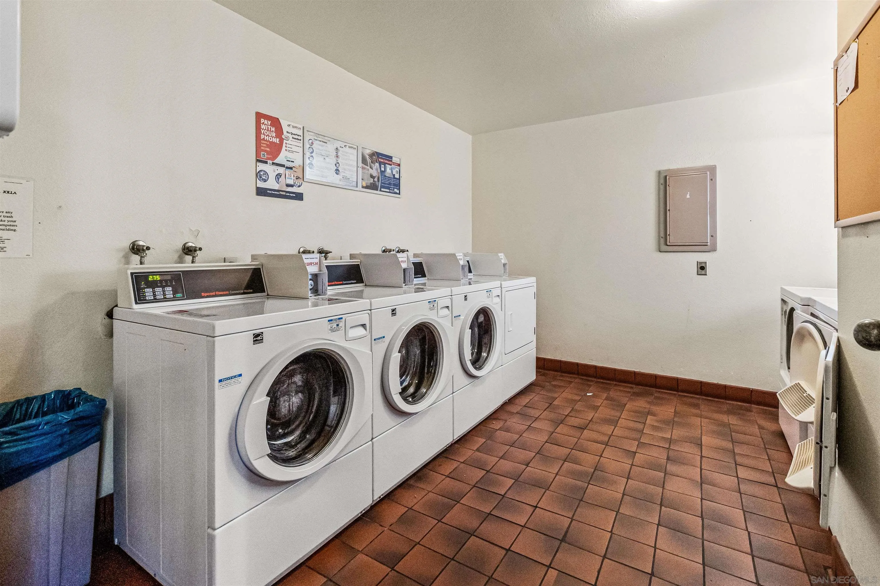 8324 Regents Road, Unit 1B San Diego, CA 92122 - Photo 9 of 14