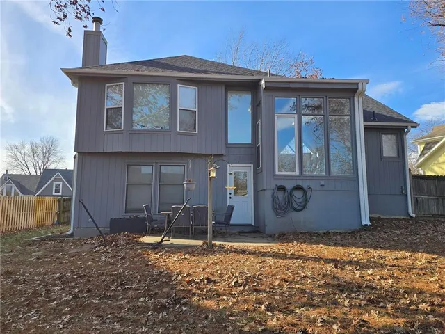 $2,650 | 6313 Aminda Street, Shawnee, KS 66226