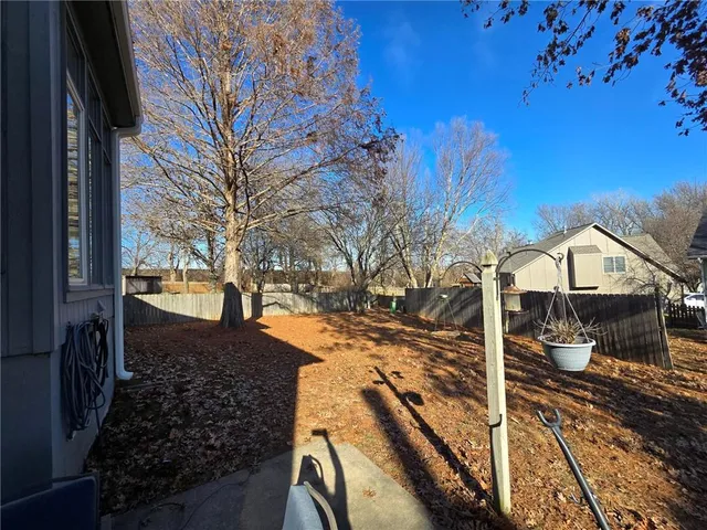 $2,650 | 6313 Aminda Street, Shawnee, KS 66226