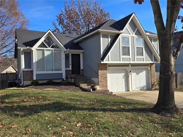 $2,650 | 6313 Aminda Street, Shawnee, KS 66226