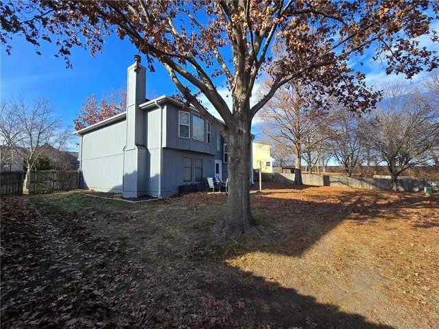 $2,650 | 6313 Aminda Street, Shawnee, KS 66226