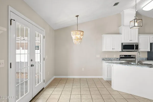 $2,500 | 615 Poinsettia Court, Panama City Beach, FL 32413