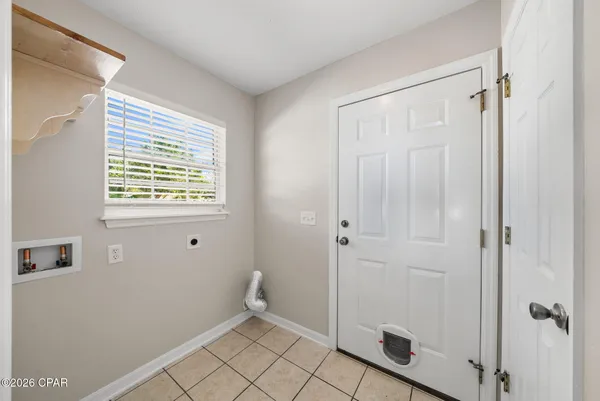 $2,500 | 615 Poinsettia Court, Panama City Beach, FL 32413