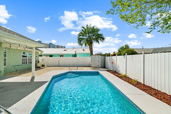 $2,500 | 615 Poinsettia Court, Panama City Beach, FL 32413