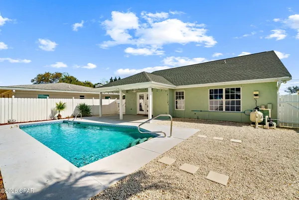 $2,500 | 615 Poinsettia Court, Panama City Beach, FL 32413