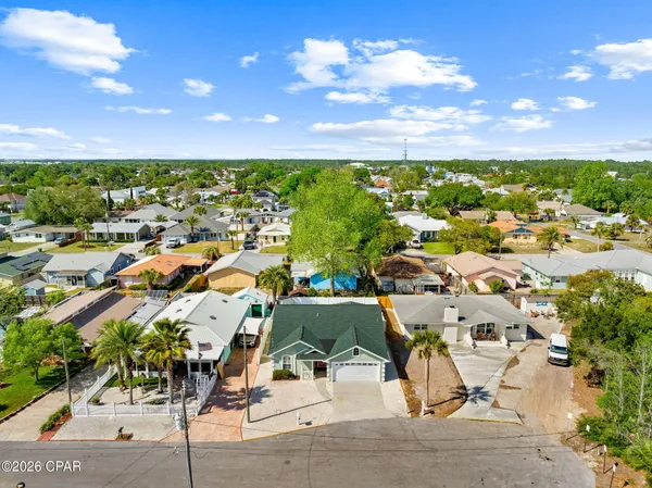 $2,500 | 615 Poinsettia Court, Panama City Beach, FL 32413