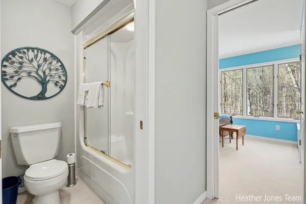 $549,999 | 10288 Hathaway Drive, Greenville, MI 48838