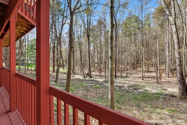 $549,999 | 10288 Hathaway Drive, Greenville, MI 48838