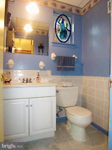 3712 Kenway Street Silver Spring, MD 20906 - Photo 13 of 20 Bath #2