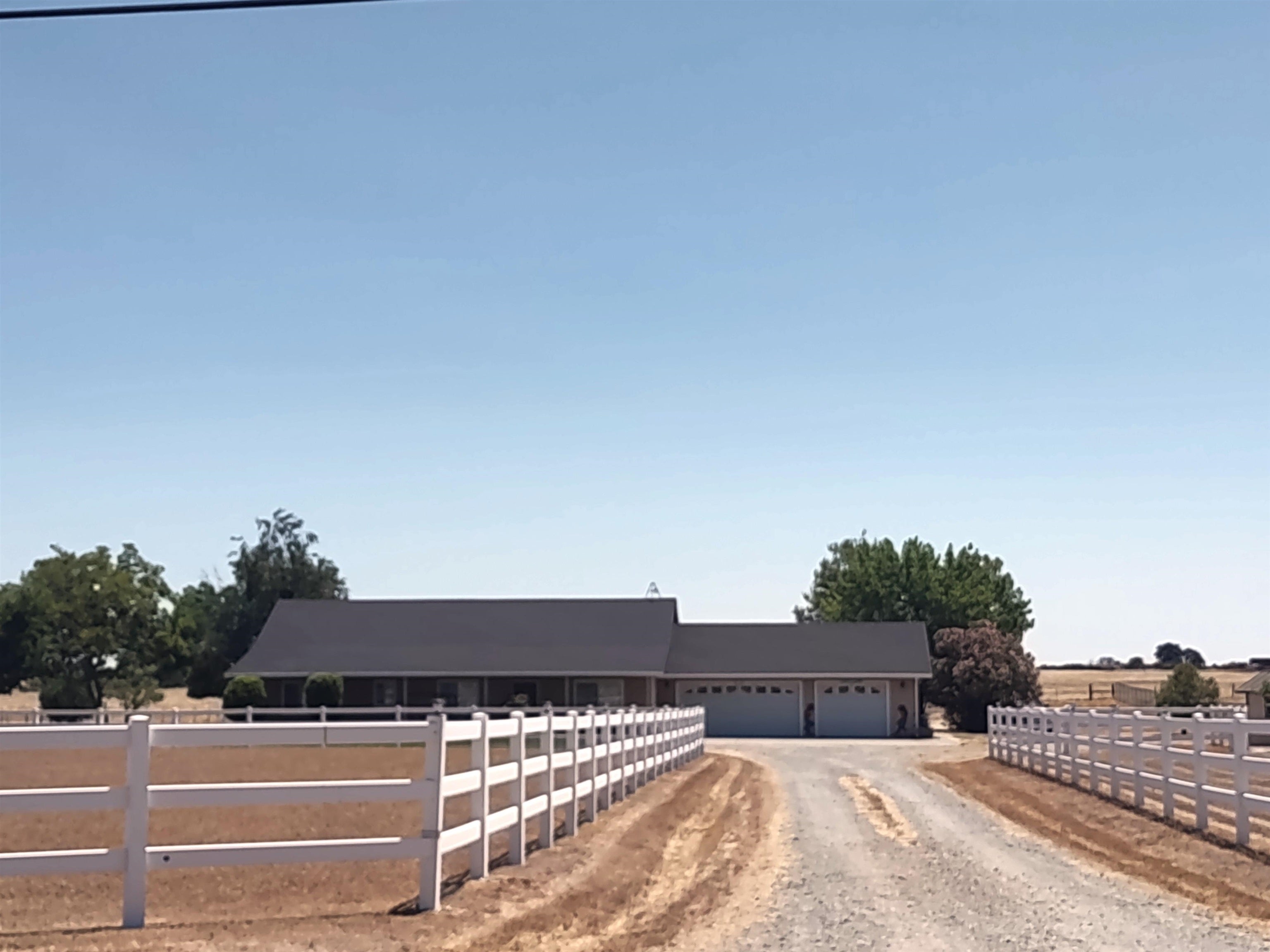 19235 Ridge Road Red Bluff, CA 96080 - Photo 3 of 30 Gallery Image 3