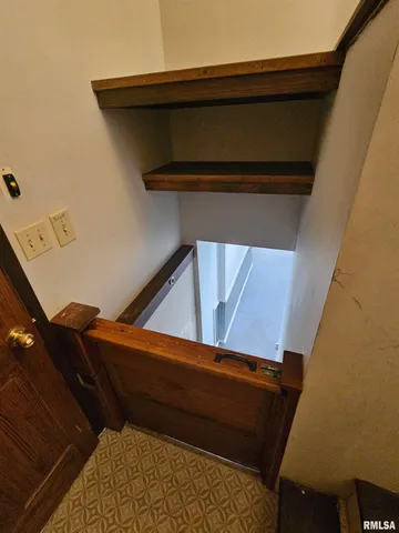 $105,000 | 106 34th Avenue North, Clinton, IA 52732