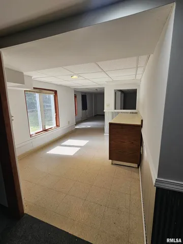 $105,000 | 106 34th Avenue North, Clinton, IA 52732