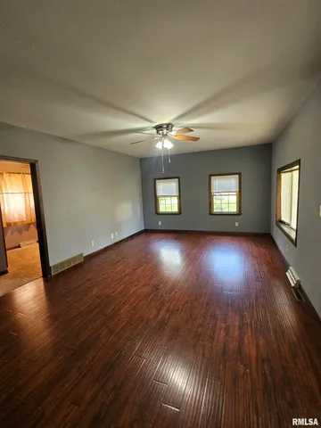 $105,000 | 106 34th Avenue North, Clinton, IA 52732