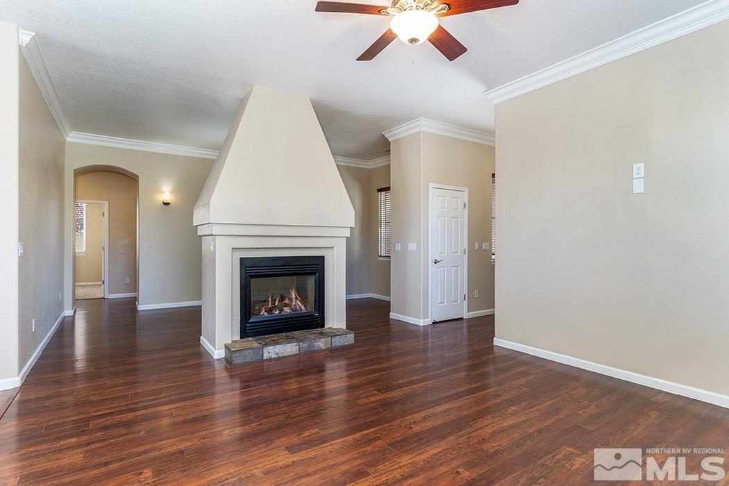 1711 Emerald Bay Drive Reno, NV 89521 - Photo 6 of 34 Photo 6