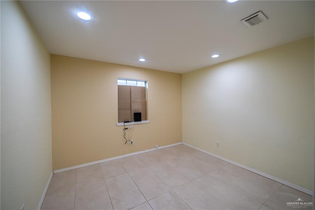 1901 Duke Avenue McAllen, TX 78504 - Photo 19 of 44 View of empty room