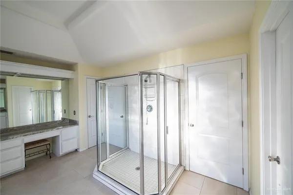 $2,400 | 1901 Duke Avenue, McAllen, TX 78504