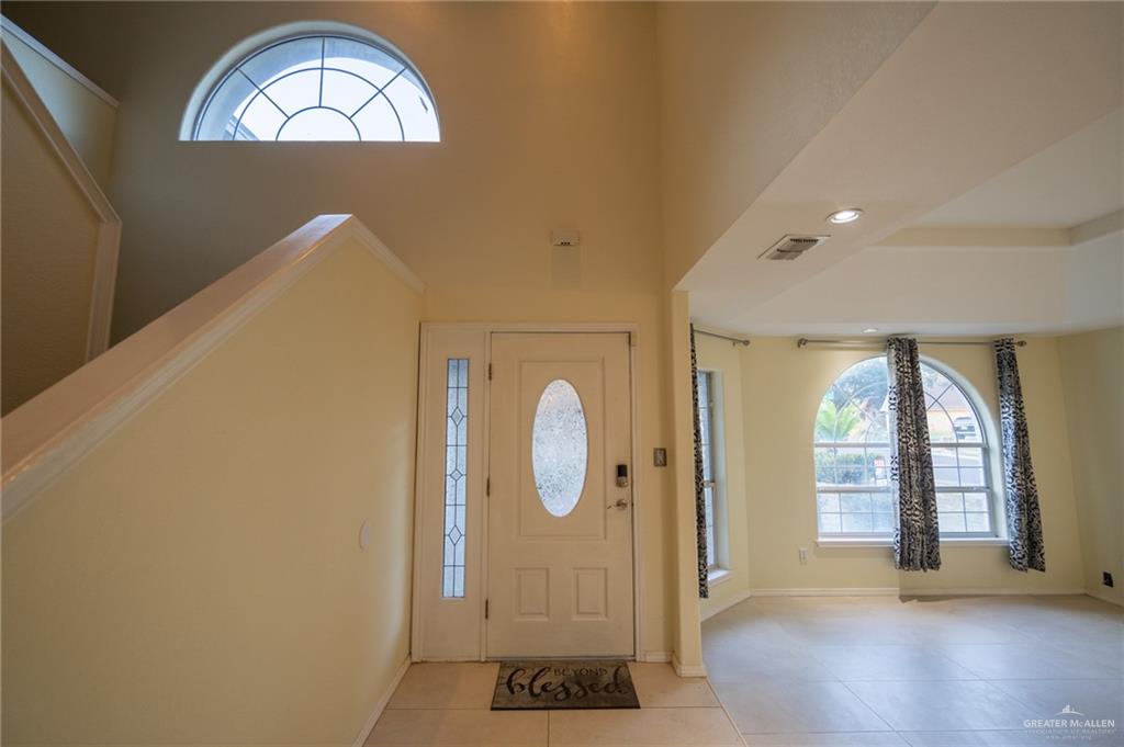 1901 Duke Avenue McAllen, TX 78504 - Photo 36 of 44 View of tiled foyer