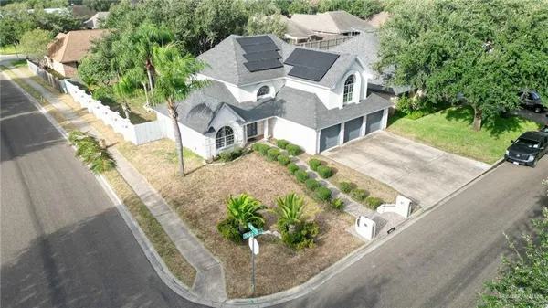 $2,400 | 1901 Duke Avenue, McAllen, TX 78504