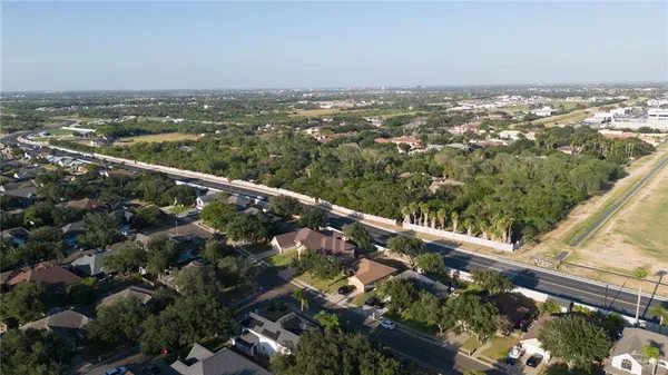 $2,400 | 1901 Duke Avenue, McAllen, TX 78504