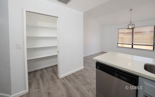 601 Beth Lane Ridgecrest, CA 93555 - Photo 3 of 33