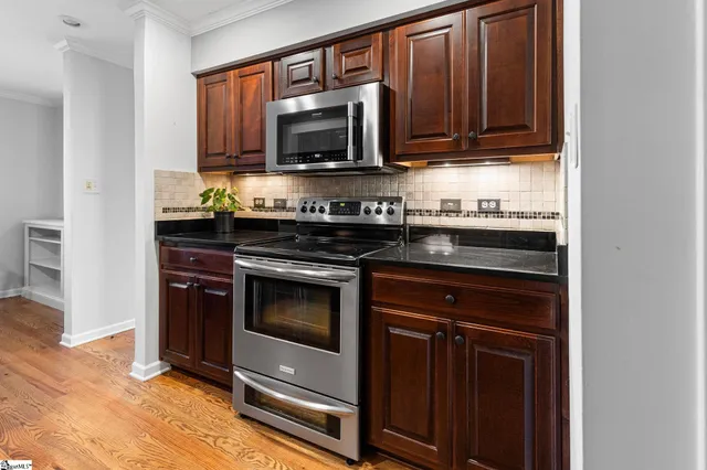 $265,000 | 147 Ingleoak Lane, Greenville, SC 29615