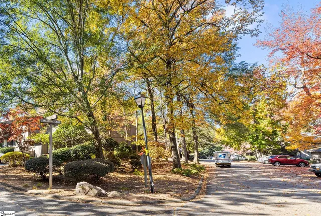 $265,000 | 147 Ingleoak Lane, Greenville, SC 29615