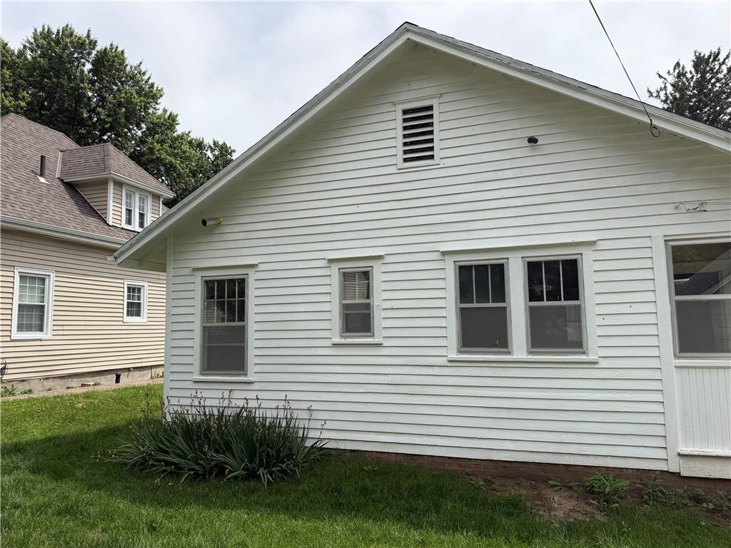 2907 Felix Street St. Joseph, MO 64501 - Photo 3 of 15