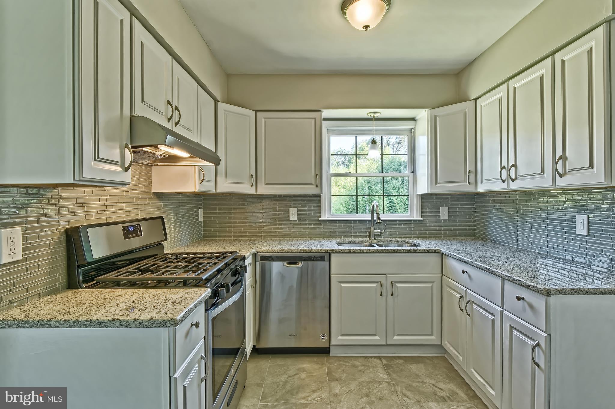 950 East Wheat Road Vineland, NJ 08360 - Photo 11 of 26