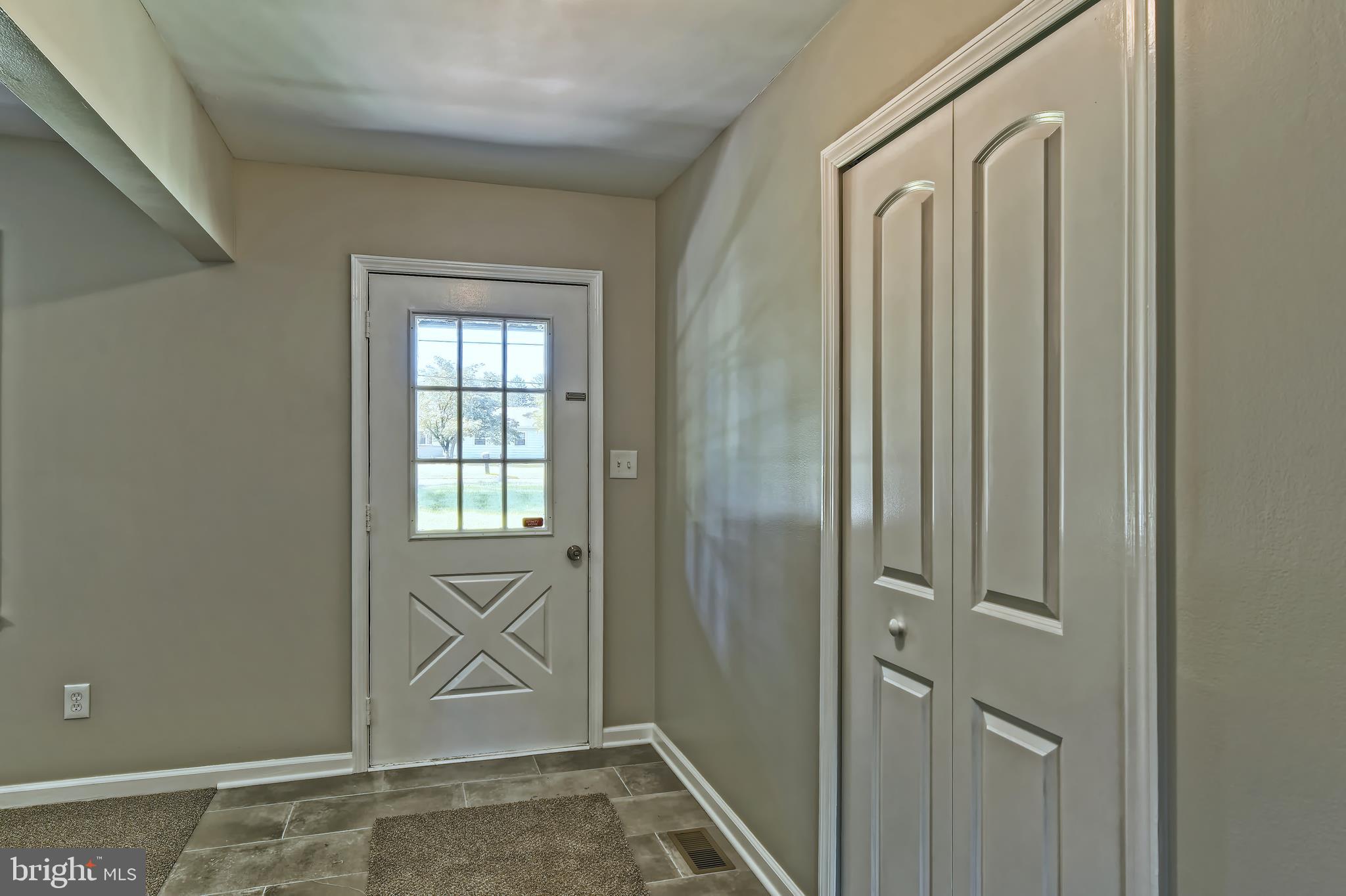 950 East Wheat Road Vineland, NJ 08360 - Photo 3 of 26