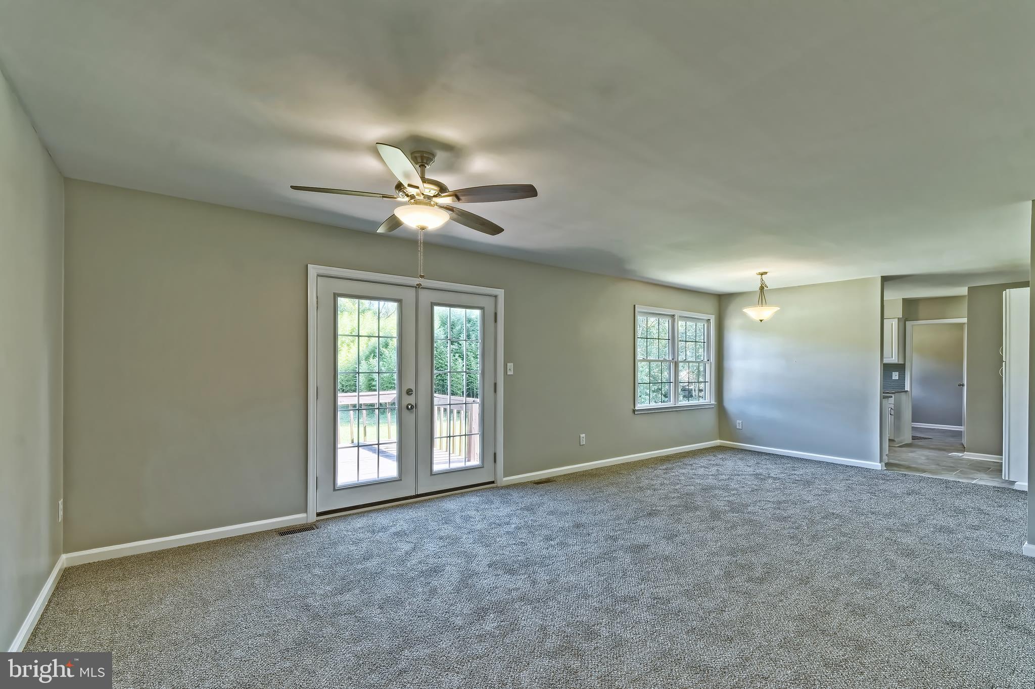 950 East Wheat Road Vineland, NJ 08360 - Photo 7 of 26