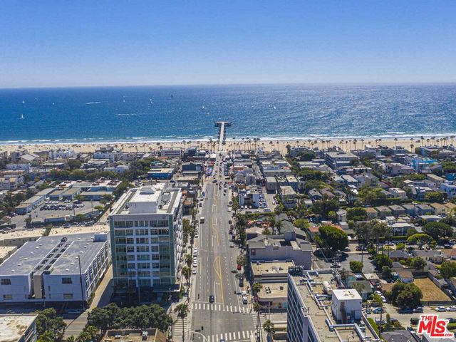 $4,000 | 4 20th Avenue, Unit 301, Venice, CA 90291