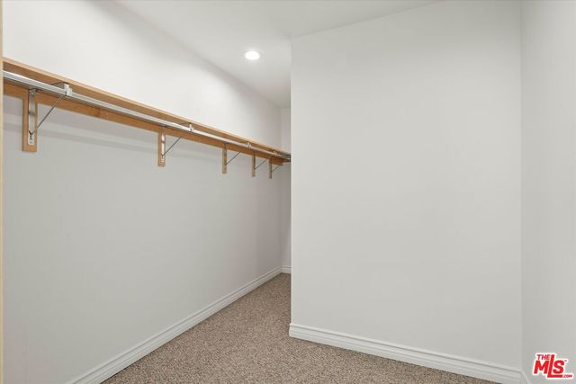 $4,000 | 4 20th Avenue, Unit 301, Venice, CA 90291