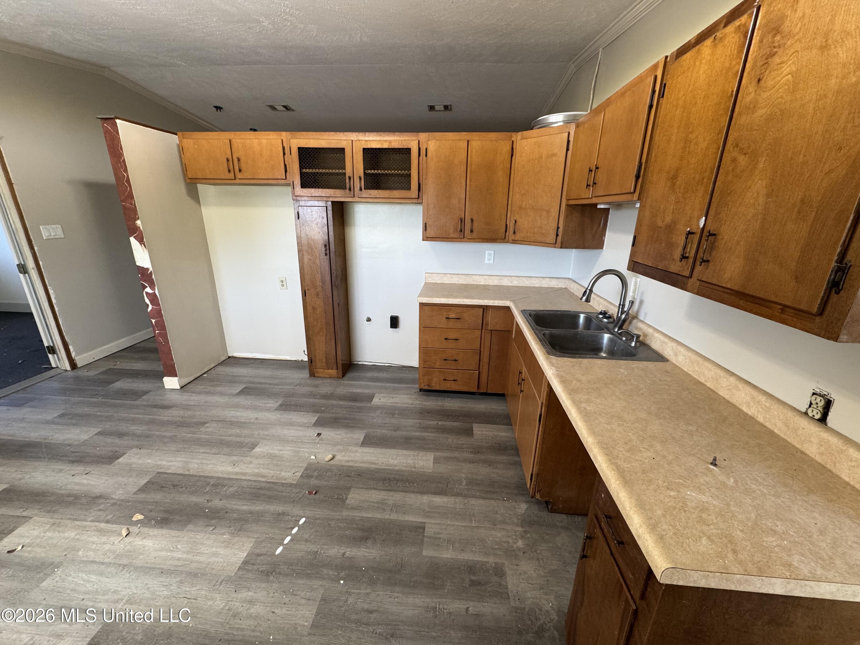 655 Ralde Circle Ridgeland, MS 39157 - Photo 5 of 28 Kitchen