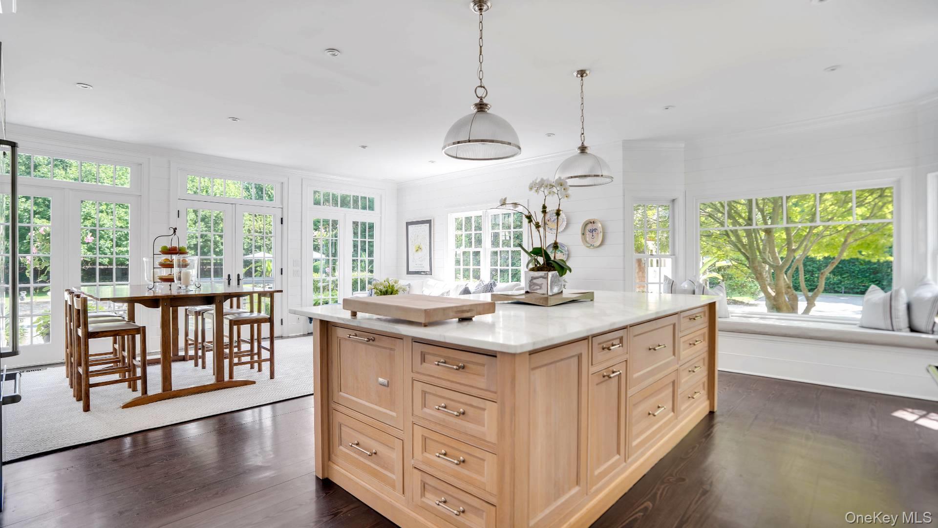 329 Georgica Road East Hampton, NY 11937 - Photo 22 of 47 Gallery Image 22