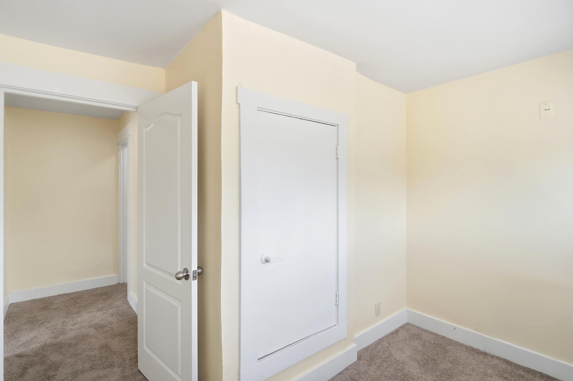 2015 Clifton Avenue Springfield, OH 45505 - Photo 37 of 56 199