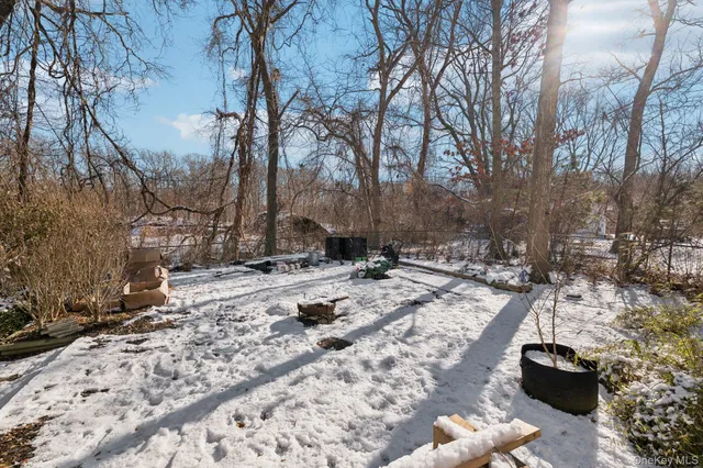 $535,000 | 176 Maple Avenue South, Flanders, NY 11901