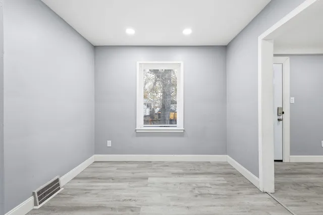 $1,600 | 1541 Washington Avenue, Lincoln Park, MI 48146