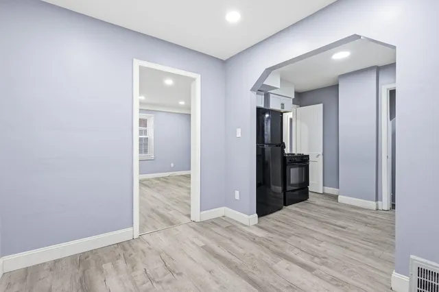 $1,600 | 1541 Washington Avenue, Lincoln Park, MI 48146