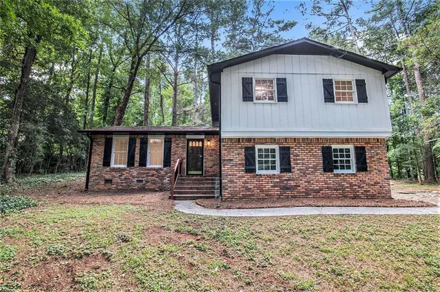 $349,900 | 608 Pamela Court Southwest, Lawrenceville, GA 30044