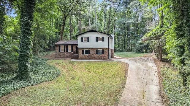$349,900 | 608 Pamela Court Southwest, Lawrenceville, GA 30044