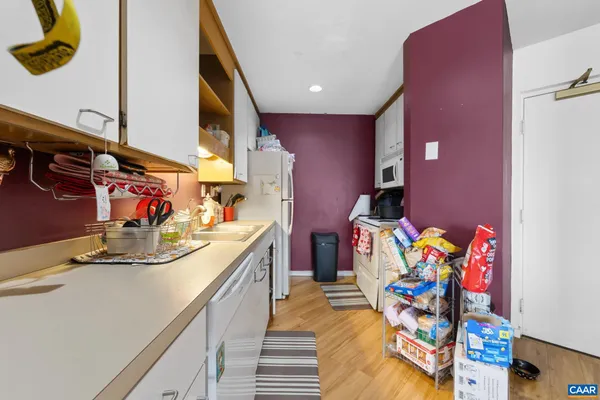 $299,999 | 1250 Clifden Green, Charlottesville, VA 22901