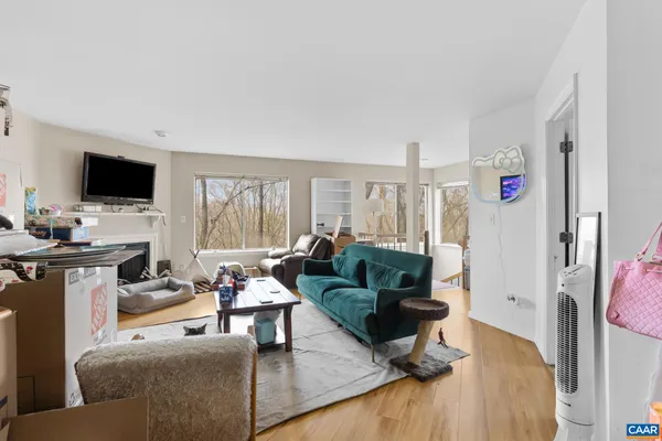 $299,999 | 1250 Clifden Green, Charlottesville, VA 22901