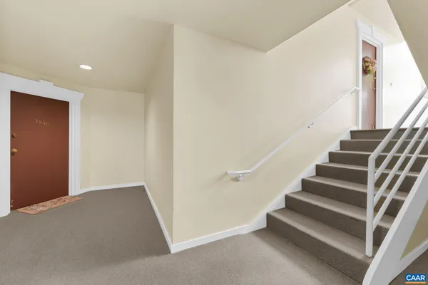 $299,999 | 1250 Clifden Green, Charlottesville, VA 22901