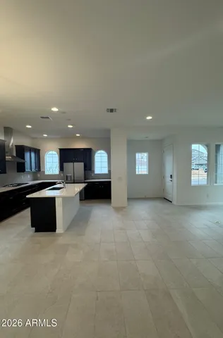 $3,350 | 26421 North 22nd Drive, Phoenix, AZ 85085