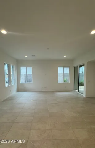 $3,350 | 26421 North 22nd Drive, Phoenix, AZ 85085