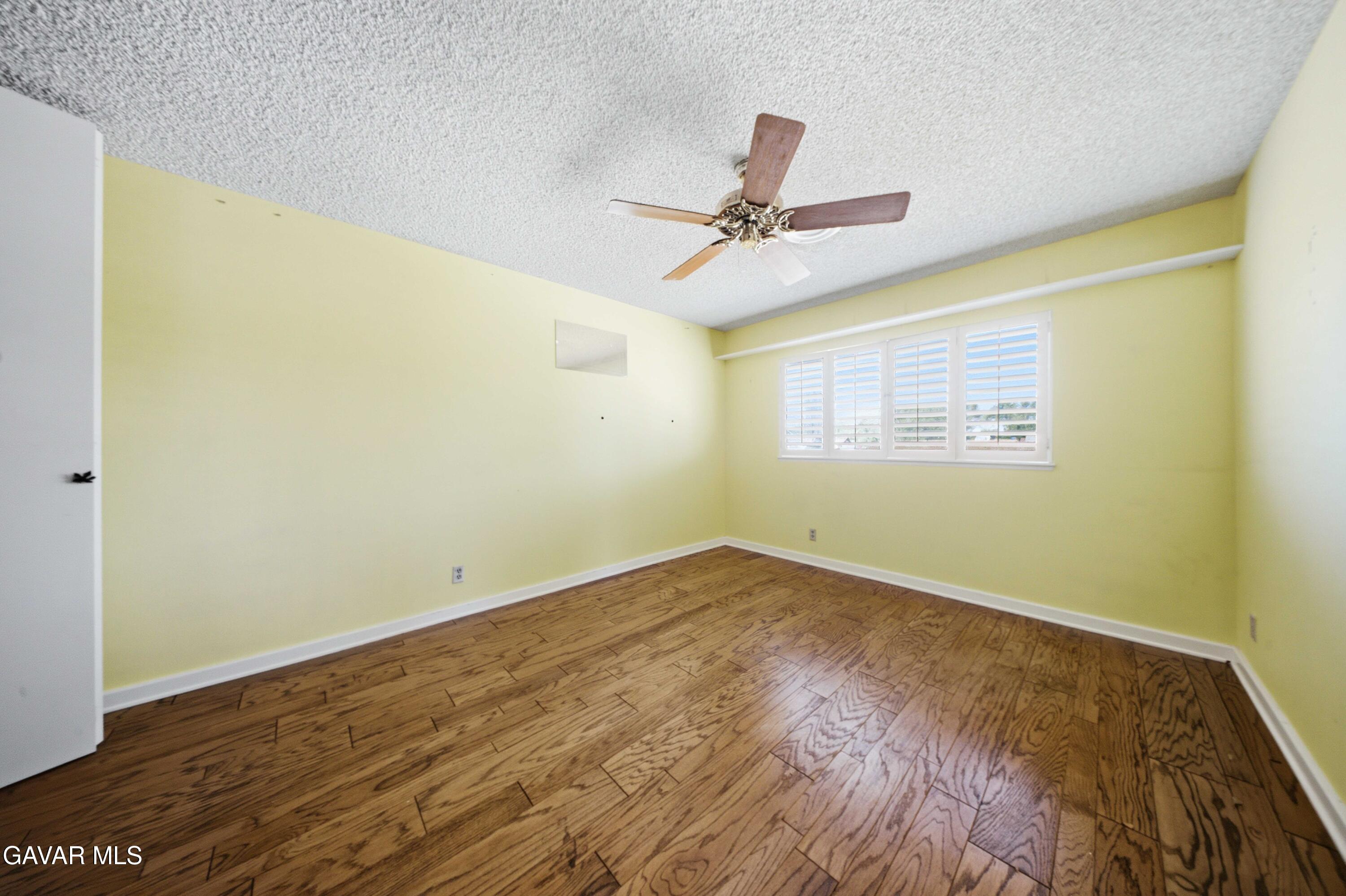 43944 Halcom Avenue Lancaster, CA 93536 - Photo 23 of 28 43944 Halcom Ave-23