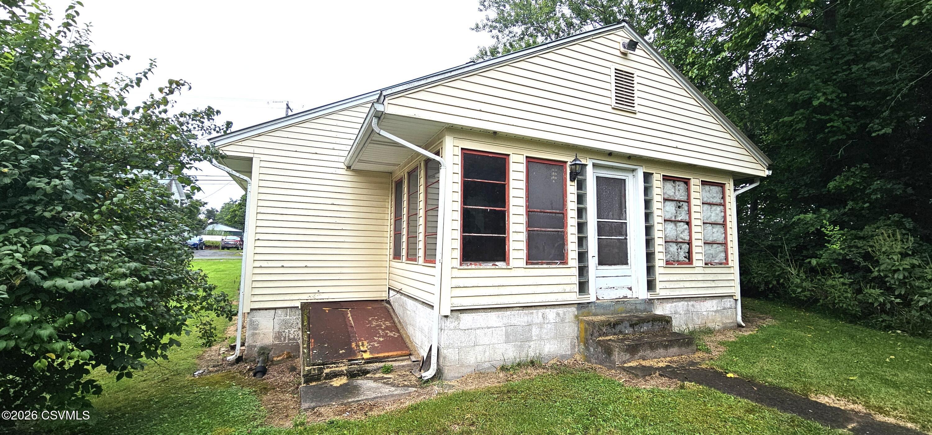 14 Mill Road Laurelton, PA 17845 - Photo 4 of 22 Gallery Image 4