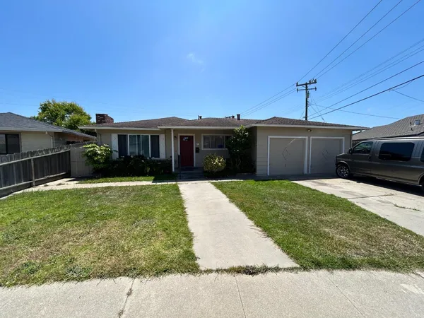 $800,000 | 14 Madonna Drive, Salinas, CA 93906