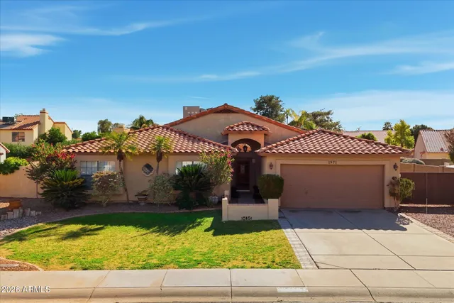 $625,000 | 1971 East Buena Vista Drive, Tempe, AZ 85284